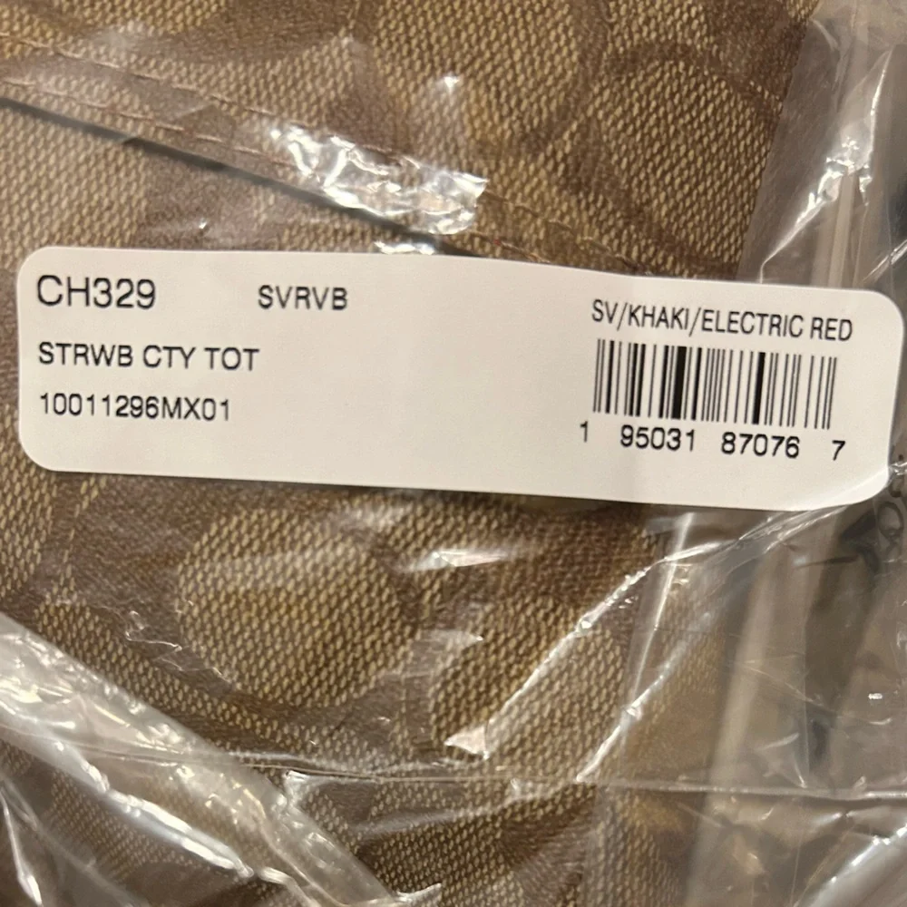 Coach Tan Khaki and Red Strawberry City Tote with Matching Zip Around Wallet NWT - Picture 8 of 8